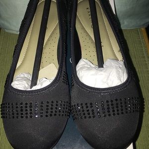 New in Box! Karen Scott Black Raleighr